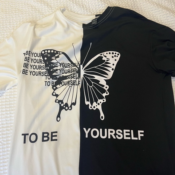 Black and White Oversized TShirt - Picture 1 of 2